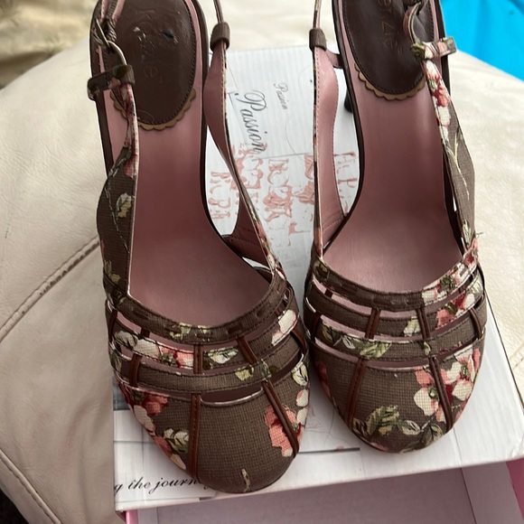 Kenzie Heels